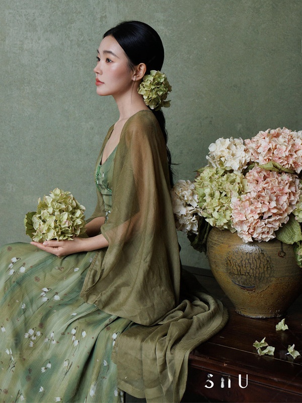 Gaun Gaya Zen Cina Musim Semi  - Photography Zen ulasan dan harga